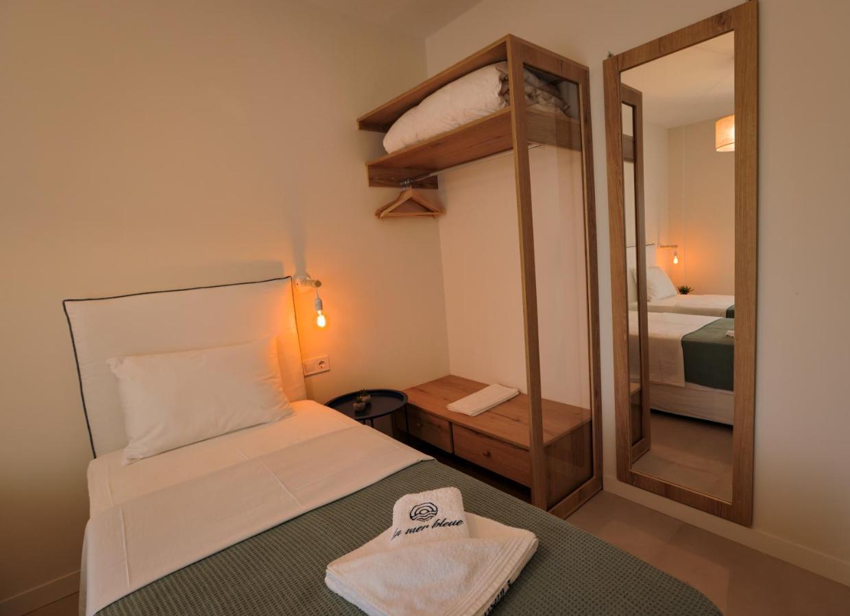 La Mer Bleue Beachfront Boutique Apartments Vrahati Extérieur photo