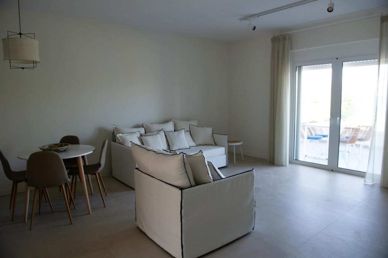 La Mer Bleue Beachfront Boutique Apartments Vrahati Extérieur photo